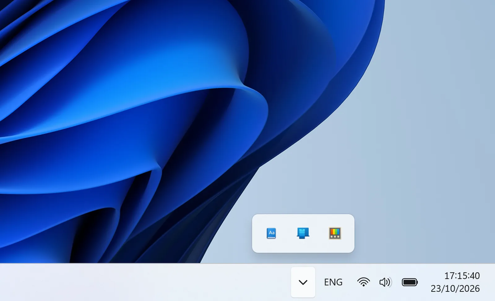 WinDict's icon among the hidden icons of the Windows taskbar